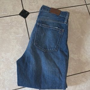 The mom jean madewell